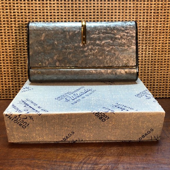 1950s Wilardy Gray Lucite Snap Clutch With Box, Authentication & Promotion Cards - Picture 1 of 16